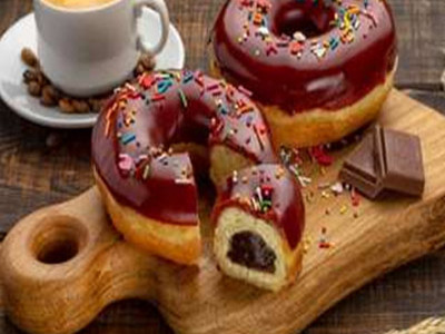 Донат с Шоколадой начинкой (90г)